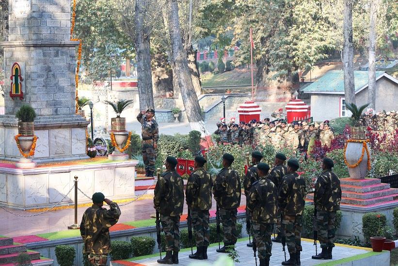 Chinar corps celebrates 72nd infantry day at Badami Bagh cantonment
